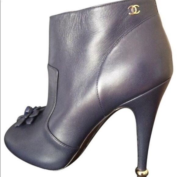 CHANEL Lambskin Short Boots 15A Size: 38 - Picture 3 of 14